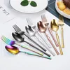 Zestawy naczyń stołowych 16PCS Zetknięcia Gold Tutlery Forks Noży łyżki naczyń straży zmywarka Safe Stable ze stali ze stali nierdzewnej Western Stoli Prezent ślubny 230413