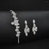 Kolye küpeleri seti 2023 modaya uygun gümüş renkli Koreli Kadınlar ve Bilezik Partisi Hediye Takı Dökme Noel E033-S033