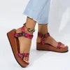 منصة الصنادل النسائية 2023 Summer Shoes Beach Outdoor All-Match Natual Slippers حجم كبير