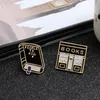 Broschen 5 Teile/satz Cartoon Pins Kreative Buch Wörterbuch Text Buchhandlung Emaille Pin Brosche Denim Mantel Kragen Metall Abzeichen Schmuck