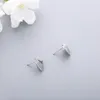 Studörhängen Han Hao S925 Sterling Silver Högkvalitativ hjärtformad ins stil diamantrösta för kvinnor