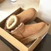 Designer Snow Ug Boots Australische dameslaarzen Tasman Tazz Slippers Bailey Dune Wintergesp bont kort schapenvacht wol één stuk Kerst Trendy schoenen