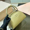 Mumu Ladies Handbag Luxury Designer Handväskor Klassiska axelväskor Totes Leather Purs High Capacity Boston Bag