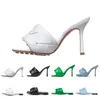 Designer High Heel Shoes Women Clog Quality Sole Shoe Round Pekade tår Pumpar Bottom Bröllop Suede 7cm Party Womens Wedding Bottegas Shoe