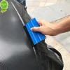 Nuovo vinile in fibra di carbonio per la rimozione del ghiaccio per la pulizia del raschietto per auto con raschietto in feltro