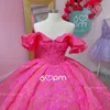 Rose Brillant Hors De L'épaule Robe De Bal Perles Appliques Paillettes Robes De Quinceanera Princesse Douce 16 Robes De 15 Anos Robe De Bal