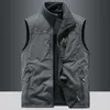 Mens Vests Work Vest Men POGRAPHY Clothing Man Tactical Military Winter Motorcyclist Mountaineering ärmlös kappa 231110