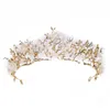 Haarclips Vlinder Bruid Bruiloft Tiara Kroon Barok Goud Eenvoudig maar elegant bloemontwerp Geschikt voor volwassenen en tieners