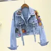 Kvinnorjackor Autumn Denim Jacket Kvinnor Blommor Broderi Sequin Jeans Päls Löst långärmad Casual Student Korta kläder Streetwear H302 J231113