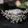 Fermagli per capelli Matrimonio Fiore di cristallo Perla Pettine Fascia Strass Forcina Fascia per capelli Tiara per donne Accessori da sposa Gioielli Regalo