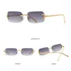 Lunettes de soleil sans bords pour femmes et hommes, design carré, tendance, mode Vintage, nuances métalliques, UV400