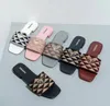 Luxury Embroidered Fabric Slippers Black Beige Multicolor Embroidery Mules Womens Home Flip Flops Casual Sandals Summer Leather Flat Slide Rubber factory outlet