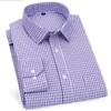 Mens Casual Shirts Top Quality Mens Business Casual Long Sleeved Shirt Classic Plaid Randig Kontrollerad manlig social klänningskjortor för man Purple Blue 230413