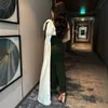 두바이 아라비아 공식적인 드레스 여성 우아한 시폰 루크 하이 넥 케이프 옐로우 이브닝 드레스 1 어깨 멍청이 롱고 페스타 그라데이션 파티 클럽 댄스 파티 가운