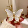 Broches pour femmes, coquille de papillon blanche, Cape, costume, robe, bijoux fins, accessoires, cadeau d'anniversaire de mariage