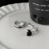 クラスリングLuxurys Desingers Rings Simples Design Sense Sterling Silver Ring Ladies Classic Ring Birthday Gift