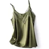 Camisoles Tanks Camisole en soie avec grande dentelle Conçu Ice Silk Lace Sling Bottoming Satin Women Top Summer Sleeveless Camis Sexy Lace Camisole 230413