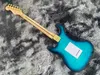 China guitarra elétrica cor azul chama maple top ouro hardware duplex sistema tremolo 6 cordas