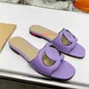 Sandália de bloqueio oco para fora corte slide salto baixo verão das mulheres chinelos moda luxo designer slides senhoras sapatos casuais 2023