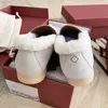 Scarpe di design Cashmere di alta qualità caldo Classico di lana di pelliccia di lusso Mocassini con tacco piatto con fibbia Scarpe eleganti da donna casual con fondo tendine di manzo alto elastico 35-42 con scatola