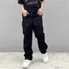 Jeans da uomo Four Seasons Y2K Emo Uomo Moda Black Street Ricamo Jeans larghi a taglio basso Pantaloni dritti Jeans Hip Hop Pantaloni da uomo Abbigliamento Uomo W0413