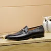 2023 Echte lederen kledingschoenen Heren Heren Casual Designer Loafers mannelijk merk Slip On Party Wedding Oxford schoenen Maat 38-45 MKJMNJ00002
