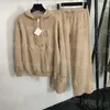 ニット女性スウェットシャツのセーターパンツジャンパートップパンツ女性フード付きジャンパーのズボンの衣装のためにセット