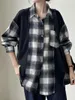 Kvinnors blusar Fashion Autumn Korean Turn-Down Collar Retro Singro-Breasted Long Sleeves Top Patchwork Plaid Shirt Damer Långärmad kappa