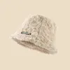 Berets Winter H Fuzzy Bucket Hat Hearling Hats Fisherman Hats dla kobiet