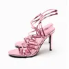 Сандалии Arden Furtado Summer Fashion Женская обувь Яркие кожаные шпильки каблуки сексуальная пряжка вечеринка большого размера 43