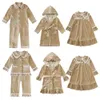 Pyjamas Pyjamas de Noël Ensembles de vêtements de nuit pour filles Vêtements pour enfants Garçons Velours Dentelle Pantalons à manches longues Costume bébé 3M-12Y 231113