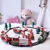 Decorações de Natal Trem ao redor da árvore de Natal Brinquedo de trem elétrico Árvore de Natal Decoração de cena ferroviária Pendurado Ornamento Kid Engraçado Presentes de Natal 231109