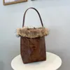 Fourre-tout Vintage pour femmes, sacs à main et porte-monnaie de luxe de styliste, garniture en peluche PU, grande capacité avec seau de poche intérieure