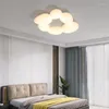 Plafonniers Lampe de salon postmoderne Design minimaliste Chambre à coucher Style italien nordique