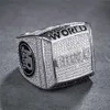 Raffinati gioielli Hip Hop Argento sterling 925 placcato oro ghiacciato VVS Moissanite Diamond Champion Anelli da uomo