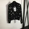 23ss Maglione donna abbigliamento firmato da donna Paillettes borchiato fiore di perline decorazione tridimensionale girocollo pullover a maniche lunghe abbigliamento donna a1