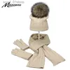 Cappelli Sciarpe Set Pompon in vera pelliccia Cappelli invernali lavorati a maglia per le donne Cappello Sciarpa G Set Set da 3 pezzi Strisce intrecciate C Gorros Bonnet Beanie SkulliesL231113