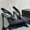 Dameskledingschoenen Ontwerpers Sandalen strass vierkante gesp satijnen pumps 10CM hoge hakken puntige tenen slingbacka naaldhak Designer schoen 35-42