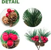 Faux blommor grönare 50st jul pinecones tallnålar grenar med konstgjorda röda bärstammar för Xmas Tree Garland Diy Crafts Gifts Decor 231109