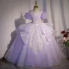Les filles de fleurs violettes robes 2023 au large de l'épaule Boue de bal brillante Princesse Pageant Robes Lace Applique First Communion Tail Party Designer Brides Doues Brides
