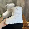 Projektant ukośny nylonowy but śnieżny moda Slace-up wodoodporne buty kostki nieregularne w kratę nylonowe buty śniegu rozmiar 35-40