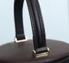 Designer Womens Shoulder Bag Luxury Reverse Handbags Leather Fashion Mini Tygväskor Flower Letters Crossbody Ladie Cannes Makeup Pures Top-kvalitet