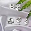 Band Rings Classic Letter Ring for Men and Women Silver Hot Selling Ring med utsökta mönster Personliga och fashionabla smycken Z0413