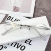 Solglasögon Diamond Rimless Reading Glasses Oregelbundna kvinnor Luxur Design Presbyopia Anti Blue Light Far Sight Gereglasses Diopter till 4.0