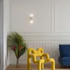 Lampa ścienna nordycka sypialnia nowoczesne proste studium przejście na werange lampy balkonowe podwójna głowa kreatywne światła dekoracyjne w kształcie litery C