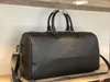 2023 حقيبة مصممة Big Travel Bag Men Huge Duffle Leather Leather Leather متاحة للرجال والنساء اتجاهات إطلاق جديدة