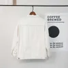2023 Yeni Tasarımcı Kadın Tişört Üst düzey Gömlek Yüksek Baskı 2023 Erken Bahar Klasik Sandık Mektubu Nakış Kot ceketi