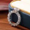 2023 Venta superior Anillos de bodas Joyería de lujo 925 Relleno de plata esterlina Corte redondo Topacio blanco CZ Diamante Eternidad Fiesta Mujeres Compromiso Anillo nupcial para regalo de amante