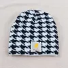 Carharttlys Beanie Hat Designer Originele Kwaliteit Nieuw Koepatroon Warme Muts Dames Winter Zwart-wit Geruite Luipaardpatroon Wollen Muts Wintermode-item