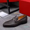 Mens Designer Dress Shoes Gentlemen Fashion äkta Leather Business Oxfords Man Walking Casual Comfort Loafers Storlek 38-44